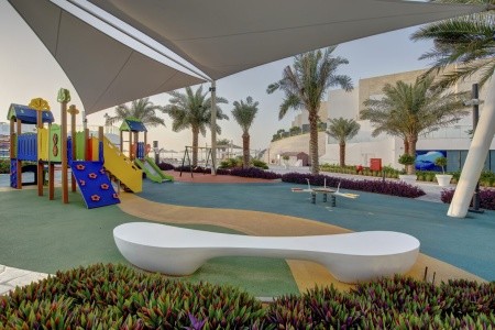 Spojené arabské emiráty Fujairah Royal M Al Aqah Beach Hotel & Resort 9 dňový pobyt All Inclusive Letecky Letisko: Praha June 2026 ( 4/06/26-12/06/26)