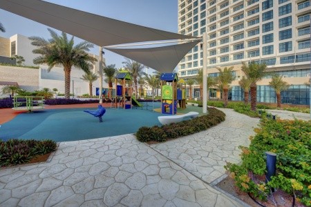 Spojené arabské emiráty Fujairah Royal M Al Aqah Beach Hotel & Resort 9 dňový pobyt All Inclusive Letecky Letisko: Praha June 2026 ( 4/06/26-12/06/26)