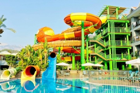 Crystal Aura Beach Resort & Spa - 119