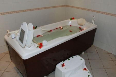 Tunisko Hammamet Alhambra Thalasso 16 dňový pobyt Polpenzia Letecky Letisko: Praha July 2025 (17/07/25- 1/08/25)