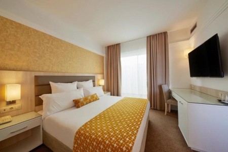 Bulharsko, Slunečné Pobřeží, Dreams Sunny Beach Resort & Spa (Ex. Riu Helios Paradise), za <span>43.990</span> Kč