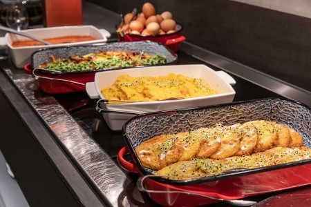 Maďarsko Budapešť a okolie Barcelo Budapest 6 dňový pobyt Raňajky Vlastná August 2026 ( 1/08/26- 6/08/26)