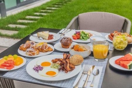 Maďarsko Budapešť a okolie Barcelo Budapest 6 dňový pobyt Raňajky Vlastná August 2026 ( 1/08/26- 6/08/26)