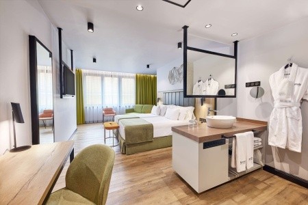 Maďarsko Budapešť a okolie Barcelo Budapest 6 dňový pobyt Raňajky Vlastná August 2026 ( 1/08/26- 6/08/26)