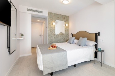 Španielsko Mallorca Vibra Palma Cactus (Ex Playasol Palma Cactus) 8 dňový pobyt Raňajky Letecky Letisko: Praha August 2026 (16/08/26-23/08/26)