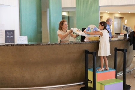 Madeira Caniço The Views Oasis 8 dňový pobyt Polpenzia Letecky Letisko: Budapešť September 2026 ( 7/09/26-14/09/26)