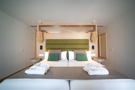 Kanárske ostrovy Gran Canaria Hl Miraflor Suites 8 dňový pobyt Raňajky Letecky Letisko: Budapešť February 2026 ( 5/02/26-12/02/26)