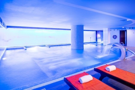 Kanárske ostrovy Tenerife Alexandre La Siesta 8 dňový pobyt Raňajky Letecky Letisko: Budapešť March 2026 (16/03/26-23/03/26)