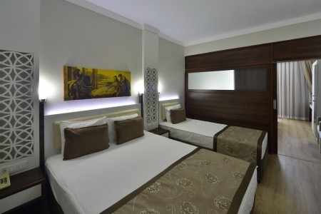 Turecko Side Linda Resort 7 dňový pobyt All Inclusive Letecky Letisko: Praha April 2026 (26/04/26- 2/05/26)