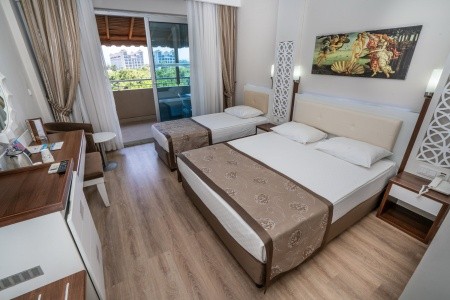 Turecko Side Linda Resort 7 dňový pobyt All Inclusive Letecky Letisko: Praha April 2026 (26/04/26- 2/05/26)