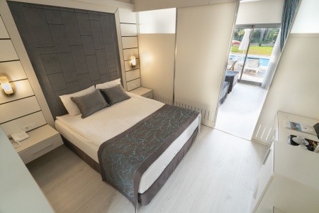 Turecko Side Linda Resort 7 dňový pobyt All Inclusive Letecky Letisko: Praha April 2026 (26/04/26- 2/05/26)