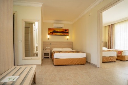 Gardenia Beach - 129