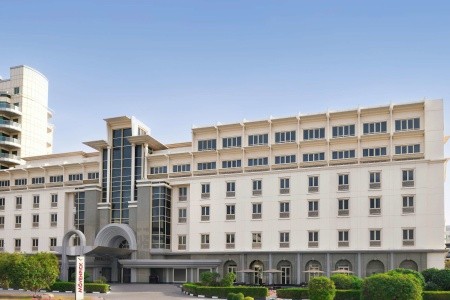 Spojené arabské emiráty Dubaj Mövenpick Hotel & Apartments Bur Dubai 5 dňový pobyt All Inclusive Letecky Letisko: Praha February 2026 (27/02/26- 3/03/26)
