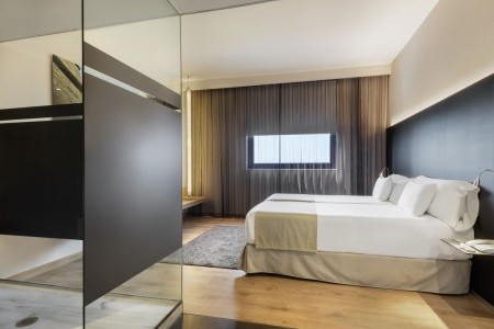 Španielsko Valencia Barcelo Valencia 7 dňový pobyt Raňajky Letecky Letisko: Praha June 2026 ( 9/06/26-15/06/26)