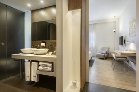 Španielsko Valencia Barcelo Valencia 7 dňový pobyt Raňajky Letecky Letisko: Praha June 2026 ( 9/06/26-15/06/26)