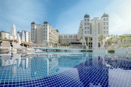 Turecko Turecká riviéra Kirman Sidera Luxury & Spa 8 dňový pobyt Ultra All inclusive Letecky Letisko: Praha July 2026 (27/07/26- 3/08/26)