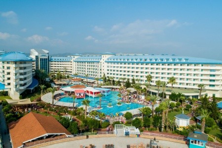 Turecko Turecká riviéra Crystal Admiral Resort & Spa 7 dňový pobyt Ultra All inclusive Letecky Letisko: Praha June 2026 ( 5/06/26-11/06/26)