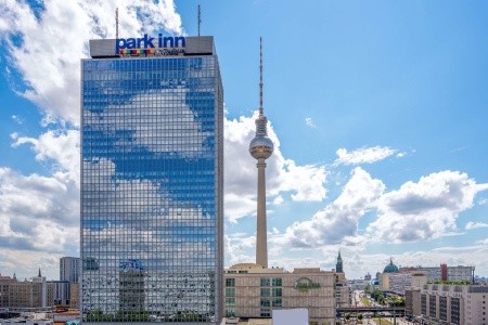 Nemecko Berlín Park Inn by Radisson Berlin Alexanderplatz 8 dňový pobyt Polpenzia Vlastná January 2026 (25/01/26- 1/02/26)