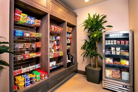 USA New York Hilton Garden Inn Nyc Financial Center / Manhattan Downtown 11 dňový pobyt Raňajky Letecky Letisko: Viedeň September 2025 (30/09/25-10/10/25)