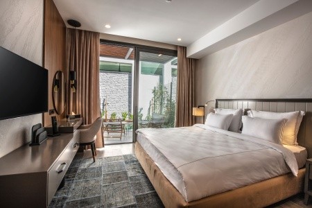 Unique Lifestyle Hotel - 151