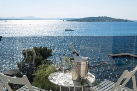 Chorvátsko Vodice Vila Arausa 8 dňový pobyt Light All inclusive Letecky Letisko: Bratislava June 2026 (24/06/26- 1/07/26)