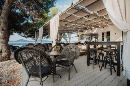 Chorvátsko Vodice Vila Arausa 8 dňový pobyt Light All inclusive Letecky Letisko: Bratislava June 2026 (24/06/26- 1/07/26)