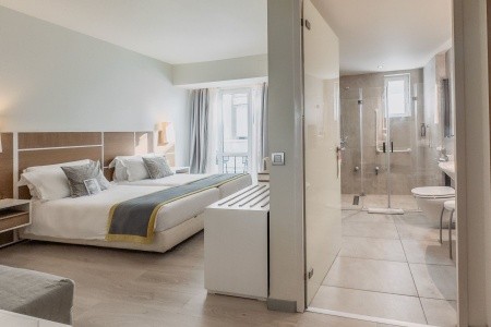 St. George Lycabettus - 164