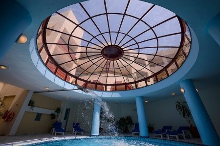 Grécko Kréta Vantaris Palace 5 dňový pobyt Polpenzia Letecky Letisko: Praha May 2026 (31/05/26- 4/06/26)