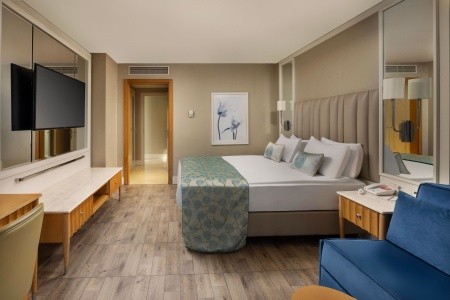 Turecko Antalya Titanic Beach Lara (Ex.