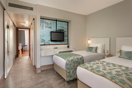 Turecko Antalya Titanic Beach Lara (Ex.