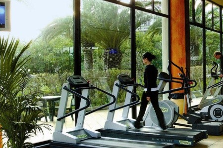 Taliansko Sicília Unahotels Naxos Beach Resort 12 dňový pobyt Polpenzia Letecky Letisko: Viedeň October 2025 (13/10/25-24/10/25)