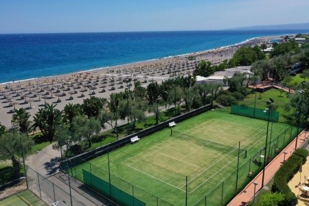 Taliansko Sicília Unahotels Naxos Beach Resort 12 dňový pobyt Polpenzia Letecky Letisko: Viedeň October 2025 (13/10/25-24/10/25)