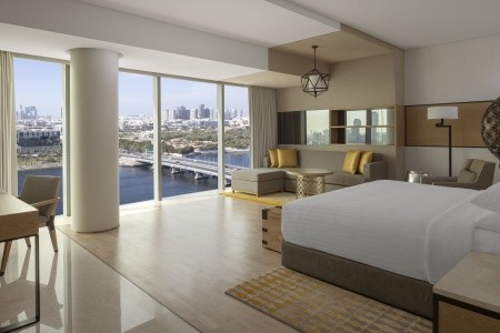 Spojené arabské emiráty Dubaj Marriott Marquis Dubai 11 dňový pobyt Raňajky Letecky Letisko: Viedeň December 2025 ( 7/12/25-17/12/25)