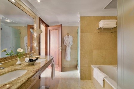 Kanárske ostrovy Tenerife Botánico & The Oriental Spa Garden 8 dňový pobyt Polpenzia Letecky Letisko: Budapešť September 2026 (29/09/26- 6/10/26)