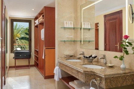 Kanárske ostrovy Tenerife Botánico & The Oriental Spa Garden 8 dňový pobyt Polpenzia Letecky Letisko: Budapešť September 2026 (29/09/26- 6/10/26)