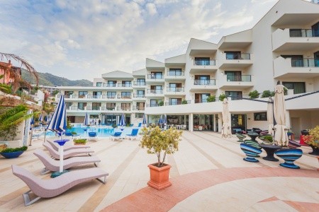 Taliansko Sicília Cefalu Sea Palace 10 dňový pobyt Raňajky Letecky Letisko: Viedeň October 2025 (30/10/25- 8/11/25)