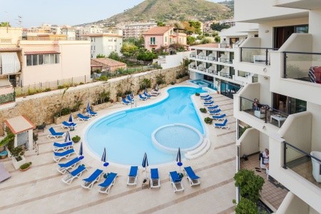 Taliansko Sicília Cefalu Sea Palace 10 dňový pobyt Raňajky Letecky Letisko: Viedeň October 2025 (30/10/25- 8/11/25)