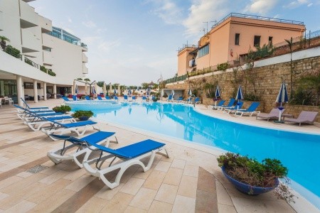 Taliansko Sicília Cefalu Sea Palace 10 dňový pobyt Raňajky Letecky Letisko: Viedeň October 2025 (30/10/25- 8/11/25)