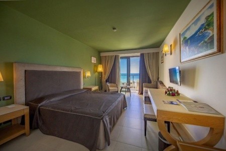 Taliansko Sicília Cefalu Sea Palace 10 dňový pobyt Raňajky Letecky Letisko: Viedeň October 2025 (30/10/25- 8/11/25)