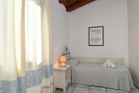 Taliansko Sardínia / Sardegna Li Suari Hotel 11 dňový pobyt Raňajky Letecky Letisko: Praha September 2025 (27/09/25- 7/10/25)