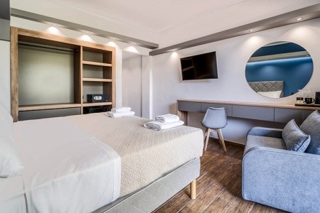 Island City Boutique - 14