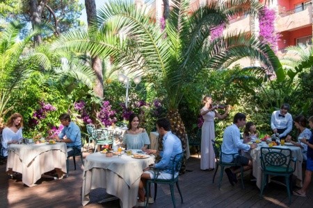 Taliansko Sardínia / Sardegna Forte Village Resort - Bouganville 14 dňový pobyt Polpenzia Letecky Letisko: Praha September 2025 (12/09/25-25/09/25)