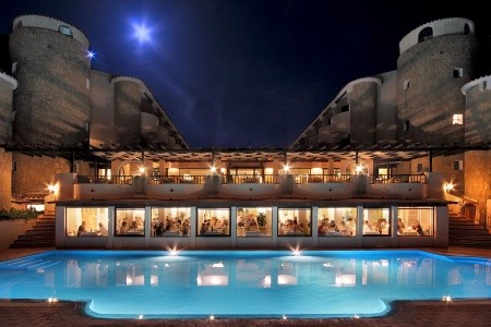 Taliansko Sardínia / Sardegna Grand Smeraldo Beach 11 dňový pobyt Raňajky Letecky Letisko: Praha September 2025 (28/09/25- 8/10/25)