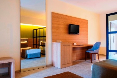 Queen's Park Resort Goynuk - 64