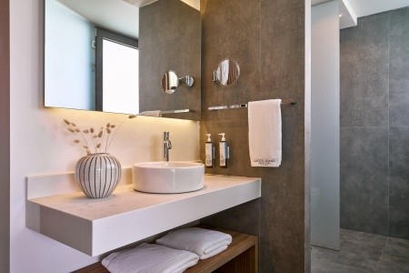 Grécko Rodos Lindos Grand Resort & Spa 11 dňový pobyt Polpenzia Letecky Letisko: Praha June 2026 (24/06/26- 4/07/26)