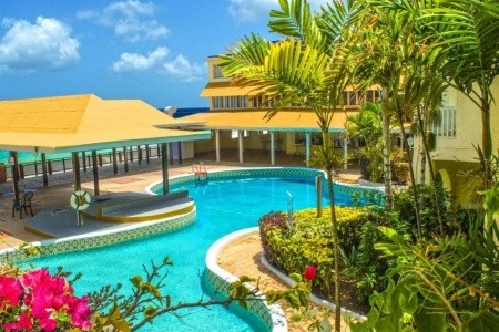 Barbados, Další oblasti Barbadosu, Barbados Beach Club, za <span>47.339</span> Kč