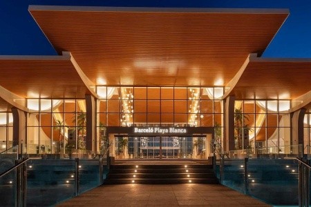 Kanárské ostrovy, Lanzarote, Barceló Playa Blanca Royal Level, za <span>43.819</span> Kč