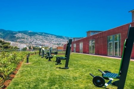 Madeira Funchal Pestana Cr7 9 dňový pobyt Raňajky Letecky Letisko: Viedeň October 2025 ( 4/10/25-12/10/25)