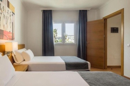 Kanárske ostrovy Lanzarote Costa Sal Suites 8 dňový pobyt Raňajky Letecky Letisko: Viedeň January 2026 (13/01/26-20/01/26)