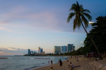 Thajsko Pattaya Eastiny Inn 8 dňový pobyt Bez stravy Letecky Letisko: Viedeň October 2025 (16/10/25-23/10/25)